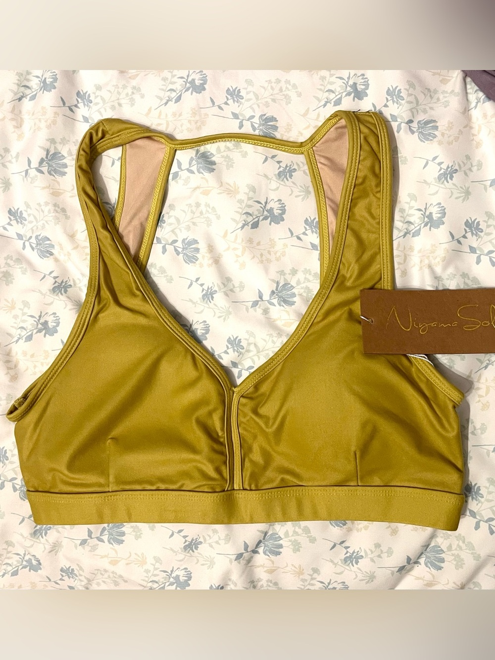 Niyama Sol Mustard Olive V‑Neck Racerback Sports Bra